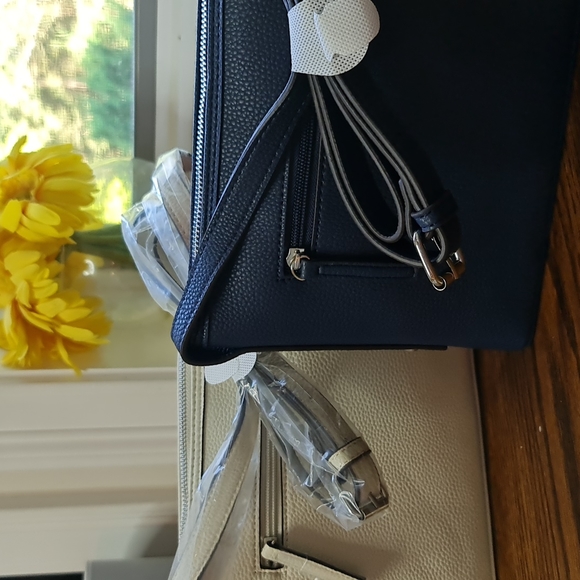 NWT ⚓ NAUTICA Shoreline Crossbody Bag - Picture 6 of 10